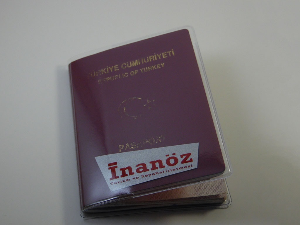 seffaf pasaport kabı